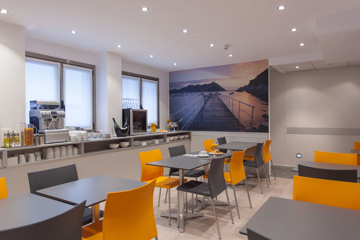 Hotel & Suites Arrizul Gros ซานเซบาสเตียน ร้านอาหาร รูปภาพ