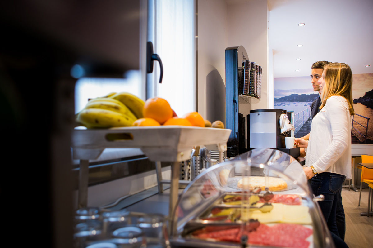 Hotel & Suites Arrizul Gros ซานเซบาสเตียน ร้านอาหาร รูปภาพ